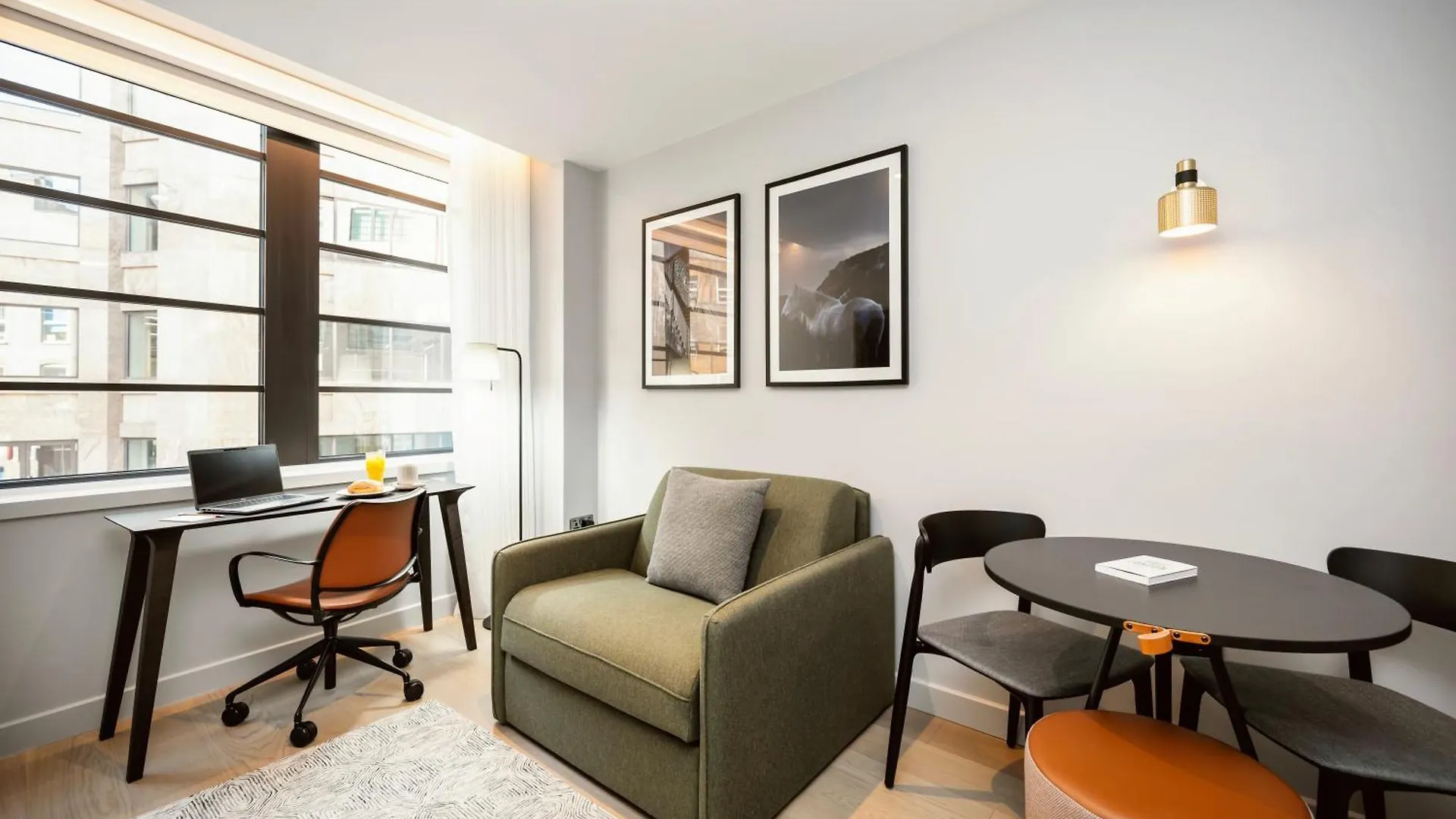 Wilde Aparthotels London Liverpool Street 4*,  Regno Unito